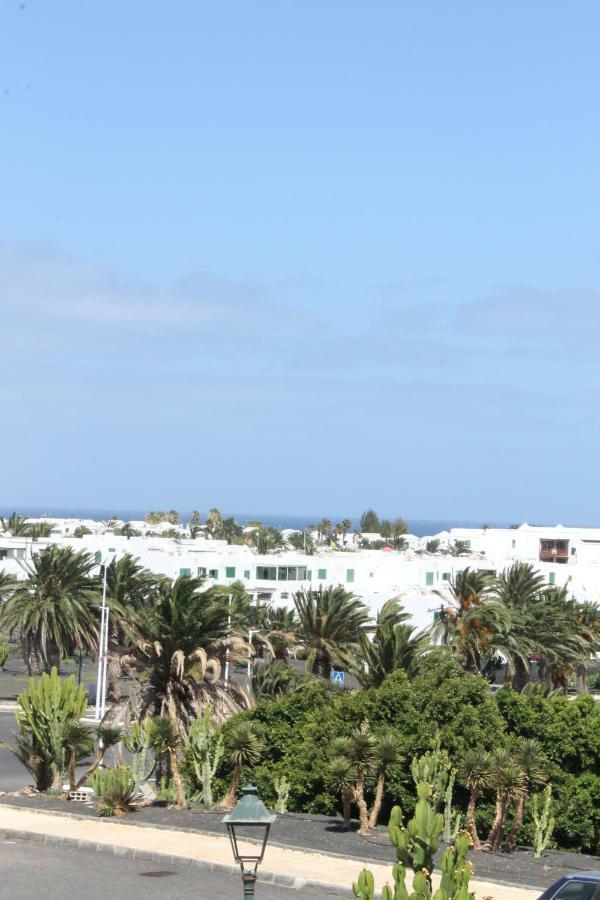 Apartment Golden Costa Teguise Exterior photo